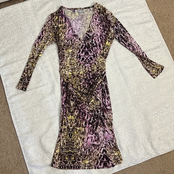 Jennifer Lopez Dress preloved like new worn only a couple of times - Picture 6 of 9